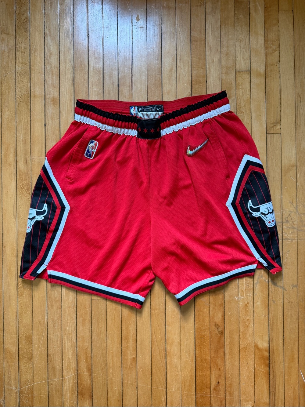 Nike Chicago Bulls City Edition NBA 75th Anniversary Men’s Shorts Sz. XXL